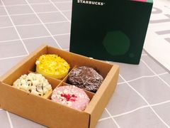 -星巴克(南通凤凰文化广场店)