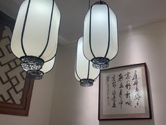 -鸽舞笙平金牌烧鸽子·融合菜(鲁谷店)
