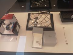 -用真奢侈品名表名包回收中心(朝阳万达店)