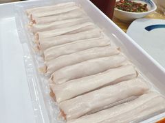 -杨老板·海鲜集市火锅·鲜切牛肉(中防万宝店)
