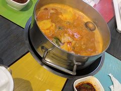 -四季喧黔味豆米火锅(万达广场店)
