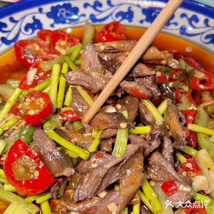 本地土著来了很多次的江湖菜馆！