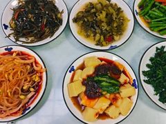 -秦扬居特色菜馆(上王村)