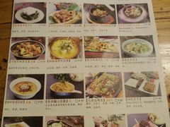 -树下时尚餐厅(翠园街店)