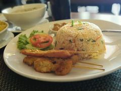 -Old House Restaurant