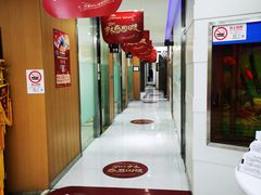 -雅悦齿科(顾村公园店)