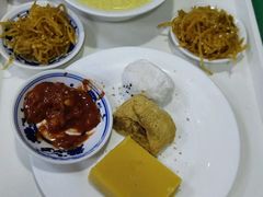 -护国寺小吃(东四店)