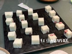 酸奶糕-诺敏塔拉奶茶-布里亚特包子-手把肉(锦都会店)