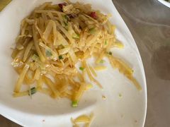 -领鲜土菜馆