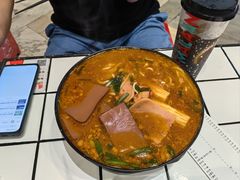 -肥汁米蘭香港米线(长宁来福士店)