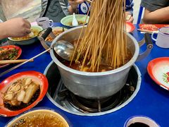 -马路边边麻辣烫联盟路店