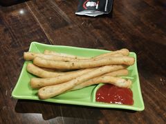 茴香小油条-胖哥俩肉蟹煲(财富中心店)