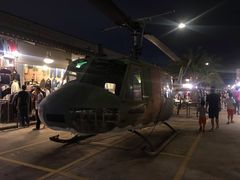 -席娜卡琳火车铁道夜市