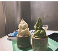茉莉花冰淇淋-茶是一枝花泡茶店