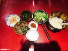 -谢老五跷脚牛肉·非遗传承店