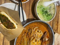 -叶婆婆钵钵鸡(乐山老店)