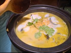 -九锅一堂酸菜鱼(石家庄先天下店)