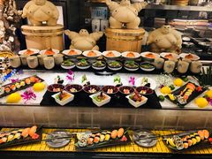 -圣丰索菲特·2 On 988 Café 自助餐厅