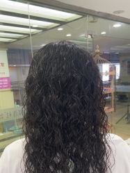 -镁连社·美联社