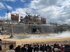 -七彩云南欢乐世界