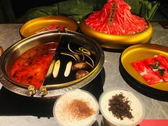 -一绪に寿喜烧(荟聚店)