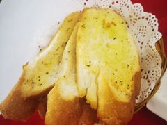 -金色时光俄式西餐厅(中央大街店)