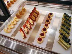 -松咖啡自助餐厅·松北香格里拉