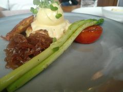 蟹肉饼班尼迪蛋-ROAST coffee & eatery