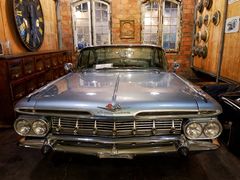 -席娜卡琳火车铁道夜市