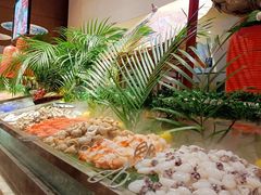 自助取餐区-昆明华邑酒店-鲜艳全日餐厅