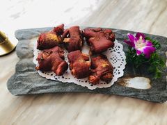 剁椒鱼头-云梦庭·剁椒鱼头(银泰中心in99店)