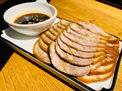 三少酱肘子-娄三少春饼·烤鸭(合生汇购物中心店)
