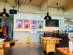 大堂-李子坝梁山鸡(李子坝大鸡哥店)