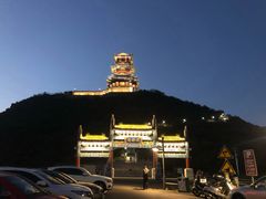 -定都峰