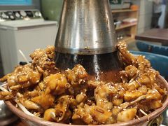 -超越炭火牛蛙火锅鸡(河东店)