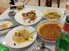 -汗腾格里·风味餐厅(新疆驻京办店)