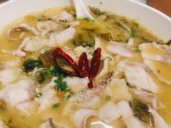吉品酸菜鱼-吉品系中餐厅(歌斐中心店)