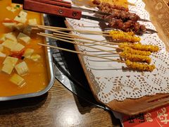 -聚串门儿·东北烧烤(信义坊店)