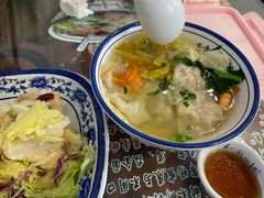 -长人馄饨铺(解放街店)