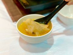 -鲜入围煮花胶鸡海鲜火锅