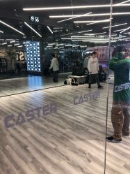 -CASTER跳舞俱乐部