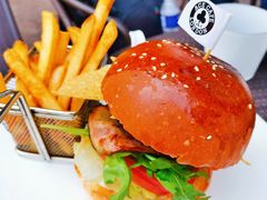 英式牛肉汉堡-车谷小镇