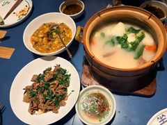 -一坐一忘云南菜(嘉里中心店)