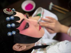 -华韵京剧摄影(洋桥角门东店)