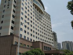 -山明水秀大饭店