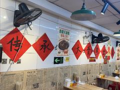 -柳州肥姨妈大骨螺蛳粉(东靖路店)