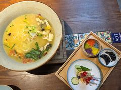 -芸南道·过桥米线(昆明老街旗舰店)