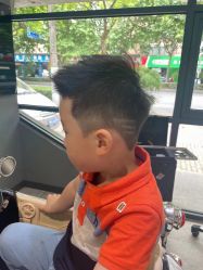 -PE SALON