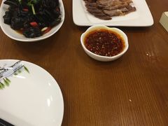 -三湘四水湖南特色餐厅(颐景公寓店)