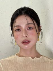 -明天见·化妆造型工作室